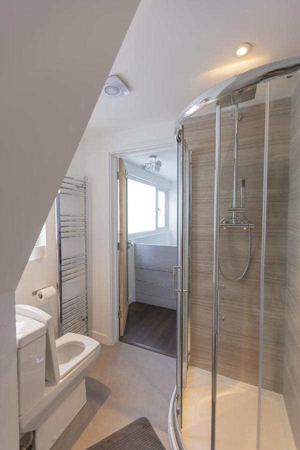 Beautiful Detached 1 Bedroom Apartment 埃尔特姆 外观 照片